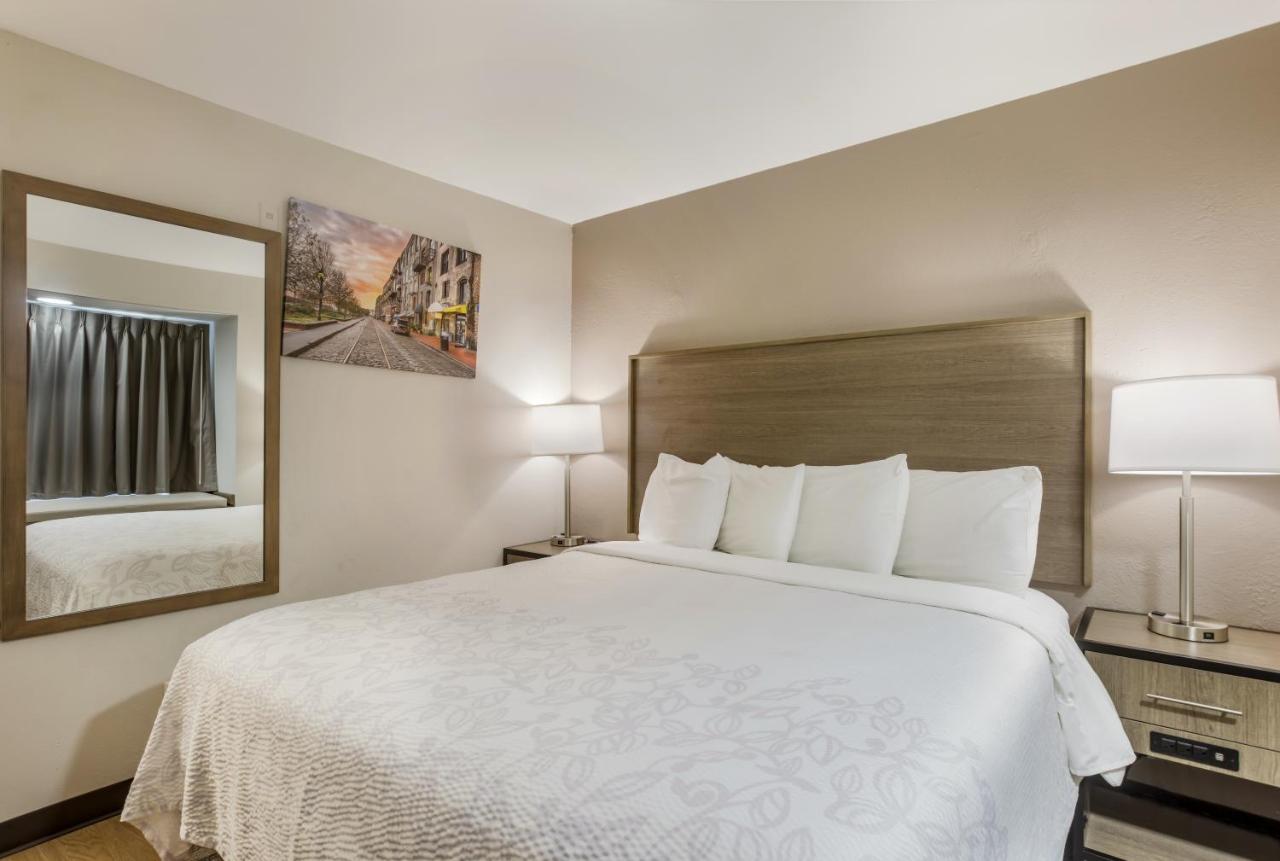 Red Roof Inn Plus+ & Suites Savannah - I-95 Georgetown Eksteriør billede